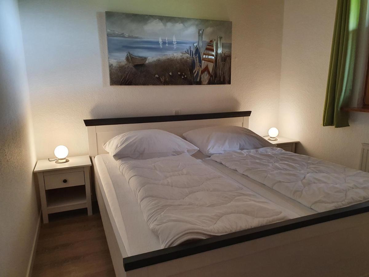 Ferienhaus Vier Pfoten Schweiburg Екстериор снимка