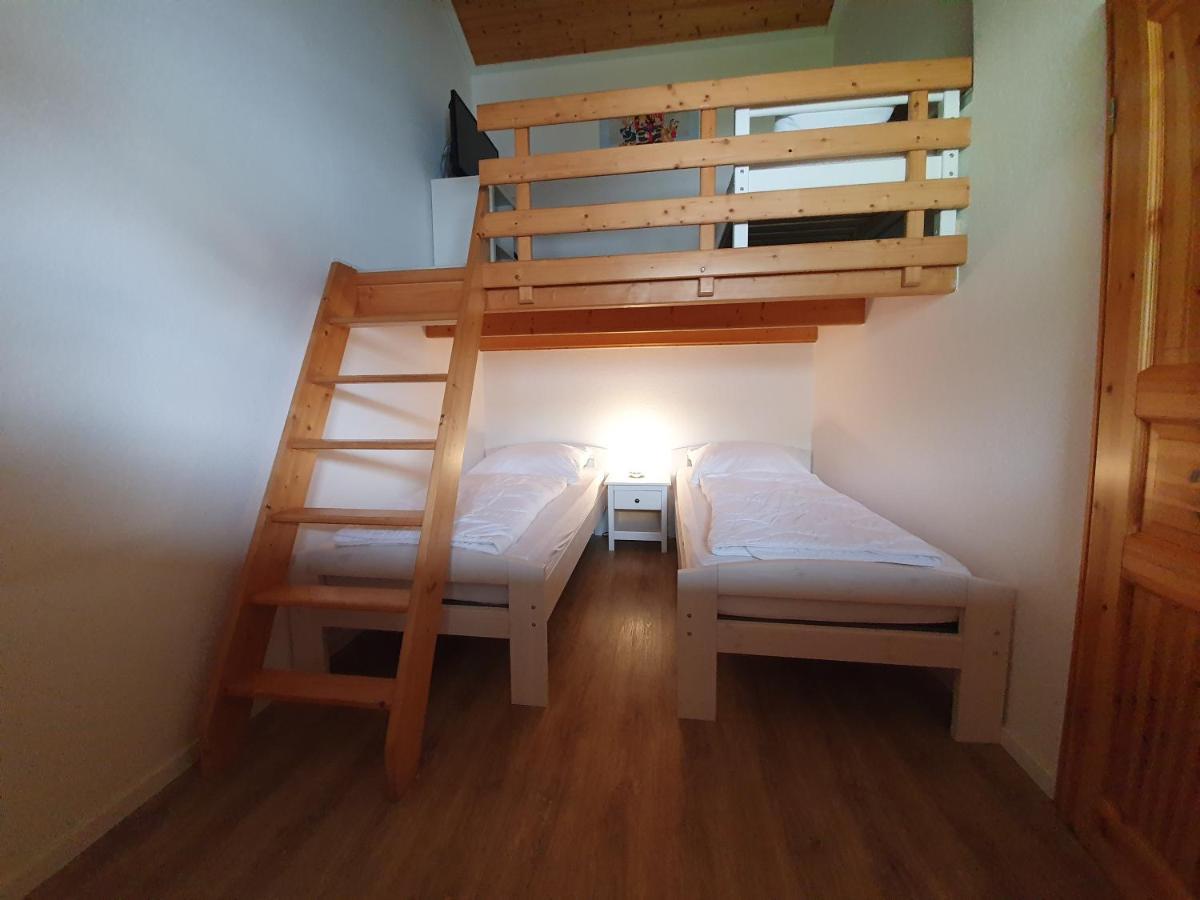 Ferienhaus Vier Pfoten Schweiburg Екстериор снимка